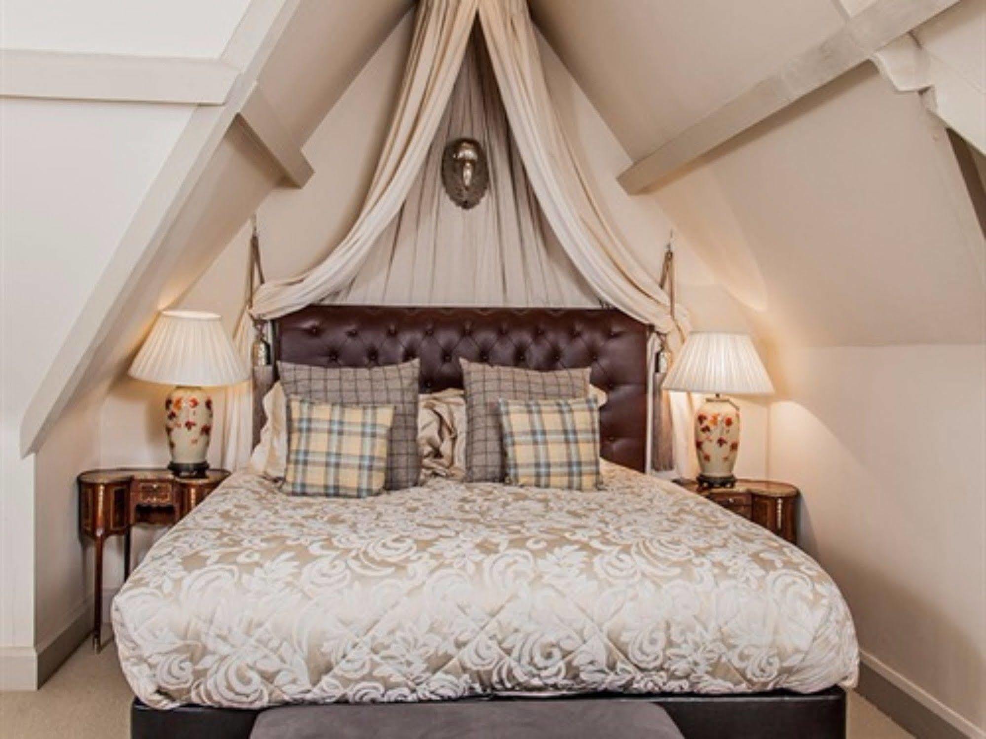 ペインズウィック コー​​ト ハウス マナー ラグジュアリー B＆B Bed & Breakfast エクステリア 写真